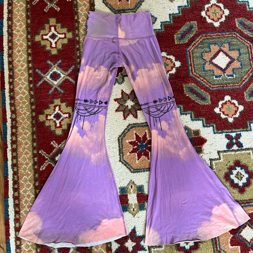 teeki flares - Picture 2 of 5